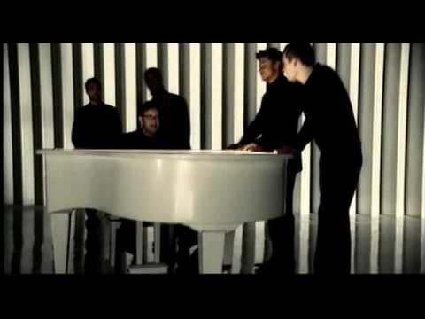 Blue feat Elton John Sorry seems to be the hardest Word