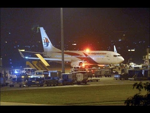 Gear rosak, tayar pecah, MH192 darat cemas di KLIA