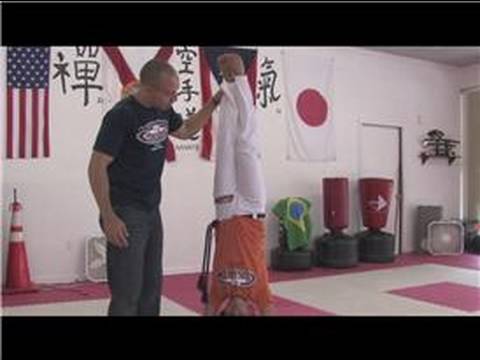 Capoeira handstand See video