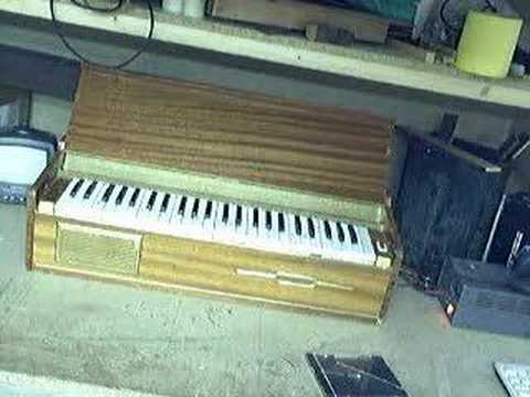 Reed Organ 3