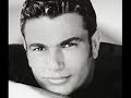 Amr Diab - Allah la ye7remny menak Amr Diab - Allah la ye7remny menak