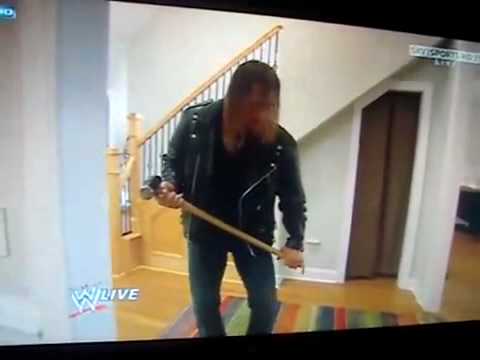 HHH vs Randy Orton (the viper) in Orton House !!!