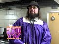 MUNCHIE MADNESS - the crazy, biggest and best EGGO cheese burger ever