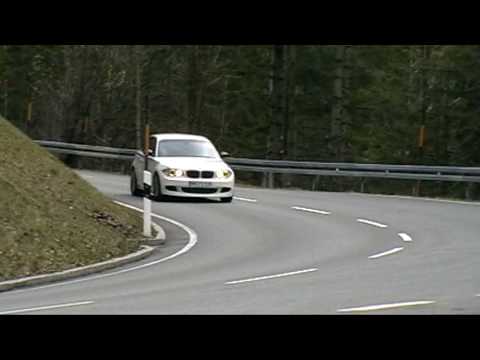 BMW 135i with performance exhaust Photo BMW 135i with performance exhaust