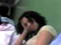 Jessica dormindo na sala