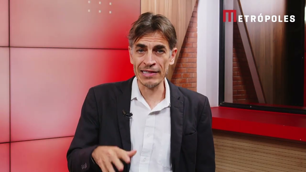 Patrimônio de Flávio chega a R$ 600 milhões, diz ex líder de Bolsonaro