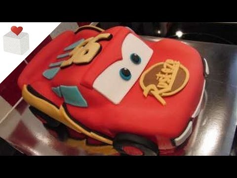 carro mcqueen - Por fin he grabado un video para mostrar paso a paso como hago la tarta de Rayo McQueen. Es bastante laboriosa porque hay que modelar muy bien el bizcocho pa...