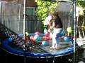 videos de Samantha and I jumping on my trampoline!!!