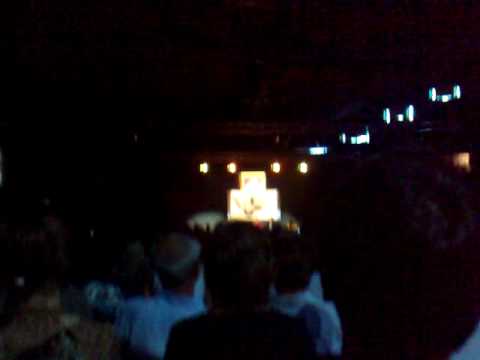 Pasienky - Tibetský duchovný vodca Dalajláma na návšteve v Bratislave 9.9.2009 na ŠH Pasienky / Dalai lama's visit in Slovakia - Bratislava 9.9.2009.