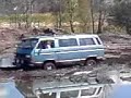 Lyngdal Syncro i gj�rmehull p� Kvavik