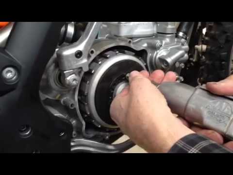 how to bleed husaberg clutch