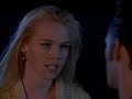 Kelly and Dylan are sneaking around on the beach