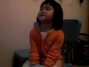 Auni pakai seluar, Iris duduk & Syaza tgk tv