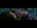 romeo + juliet vs. twilight

romeo: leonardo dicaprio
juliet: claire danes
edward: robert pattinson
bella: kristen stewart

romeo and juliet by william shakespeare
twilight by stephenie meyer

music: kissing you by des`ree