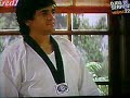 SIN SENOS NO HAY PARAISO-JESSICA Y CATALINA EN PRACTICAS DE KARATE