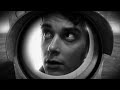 videoclip - vulgaires machins - �tre un comme - indica records - 2008
site officiel:
http://www.vulgairesmachins.org
shows:
http://www.preste.ca/fr/concerts/?intartist=18
label:
http://www.indica-records.com