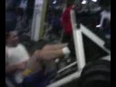 Leg com 370 Kg