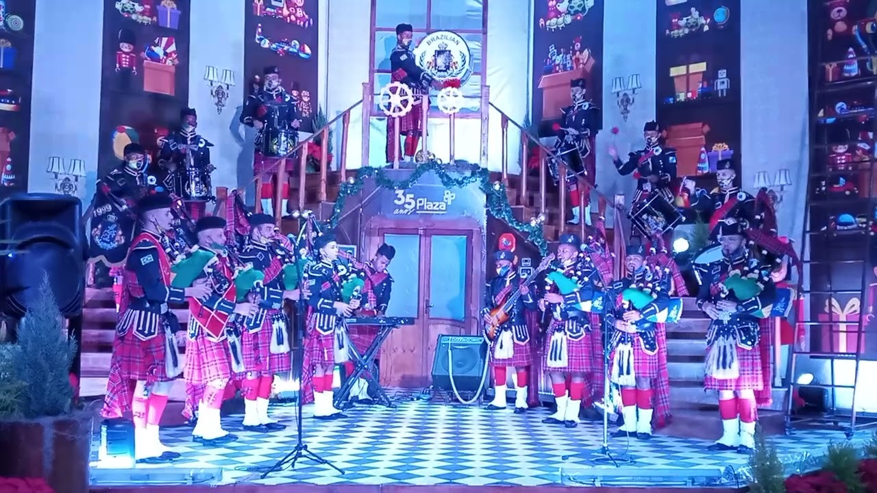 Gaita De Fole - Brazilian Piper  ( Highlander catedral )