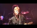 chris norman hat bei seiner letzten tour sein konzert meistens mit diesem lied begonnen. hier ein zusammenschnitt aus den konzerten in rathenow und bad krozingen.