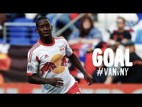 Video: GOAL: David Ousted helps Bradley Wright-Phillips get one back for New York