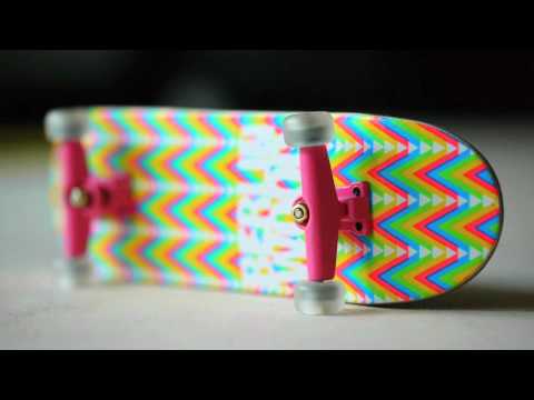 berlinwood - http://flatfacefingerboards.com/webstore/categories/Decks/Berlinwood/Low-Concave/ Berlinwood low shape regulars in stock! Awesome boards :) The setup is Berl...