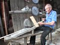 669 Répáshuta nyél faragás vonószéken Carving stool 669 Répáshuta nyél faragás vonószéken Carving stool