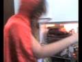 DANÇA DA GELADEIRA COM CHAPEUZINHO VERMELHO