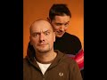 dc voila c'est notre chere president ki se mai a la chanson !
remix de shanna il est interdit avec sarkozy comme chanteur! et oui fo bien un debut a tout !
by ameumeu c a dire mwa!mdr!