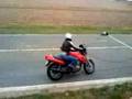 Soly s'entraine au plateau moto