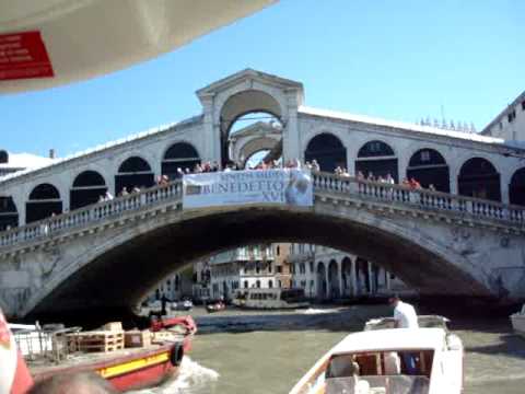 Venezia. Canal grande ponte di Rialto