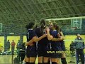 La U le gana a la UC en voleibol