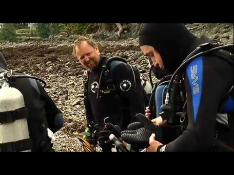 scuba diving - On Episode 3 of The Harris Mazda Locker Room, Matt and Holly get a crash course in scuba diving with the crew at Sundown Diving! After learning the basics at...