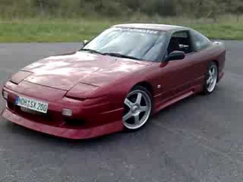 Nissan 200SX RS13 Turbo ::
Feines Tuning Projekt mit allerlei Veredelungen. Basis ist ein Nissan 200SX RS13, Baujahr 1993. Karosserie und Interieur wurden dezent... Nissan 200SX RS13 Turbo -
Feines Tuning Projekt mit allerlei Veredelungen. Basis ist ein Nissan 200SX RS13, Baujahr 1993. Karosserie und Interieur wurden dezent...