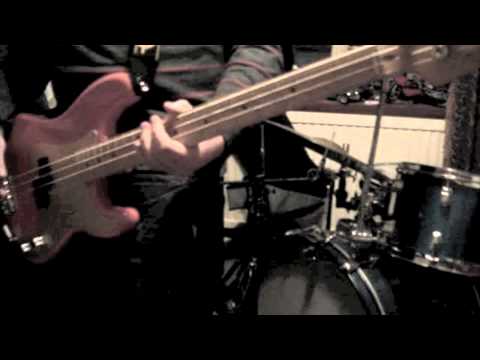 how to eq bass for laptop speakers