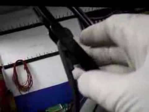 HOW TO REPLACE WIPER BLADES ON A 2008 HYUNDAI SANTA FE