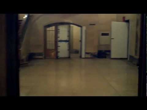 9to5vids - Walkthrough of the Grand Central Apple Store before it is built.