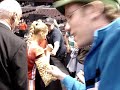 I give Anna Kournikova some caramel popcorn!