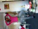 keslo .. dancing a hip-hop/ballet to alicia keys first song in her new cd as i am ..its hilarious.. enjoyy...