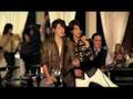 Jonas-Brothers-Burni