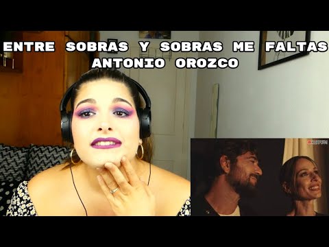 REACCIÓN: ENTRE SOBRAS Y SOBRAS ME FALTAS - ANTONIO OROZCO (letra) | Cristina Black & White