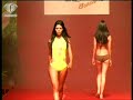 fashiontv | FTV.com - BRAHMA FASHION BEACH - 5 SW 2005
