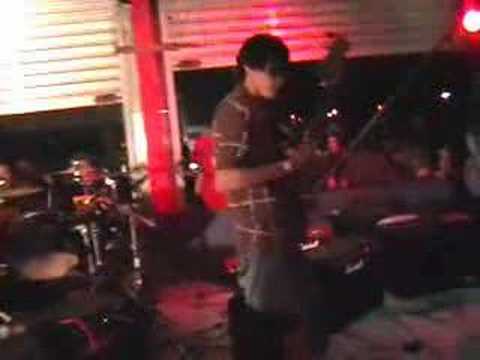 Low Sphere - Not an addict (Ks Choice cover)