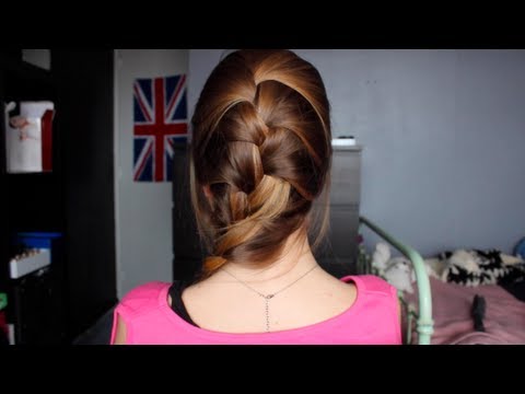 AFRICAINE - INFOS PLUS BAS ♥ △ △ △ ✿ Ce que je porte dans cette vidéo : ✿ Vernis : / ✿ Haut : Romwe.com ✿ Bijoux : Agatha N'hésitez pas à vous abonner à ma chaîn...