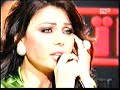 ليه ياخاينة رديتيلي حبي ليكي كره ليا...يعني كنتي بتضحكيلي وانتي ناوية الغدر بيه...خاينة