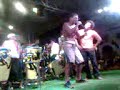 moisés no palco do ensaio da timbalada!