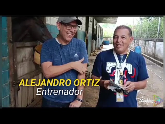 Entrevista con el trainer Alejandro Ortiz y Alexis Benítez en los Cronometros de Javier Flores