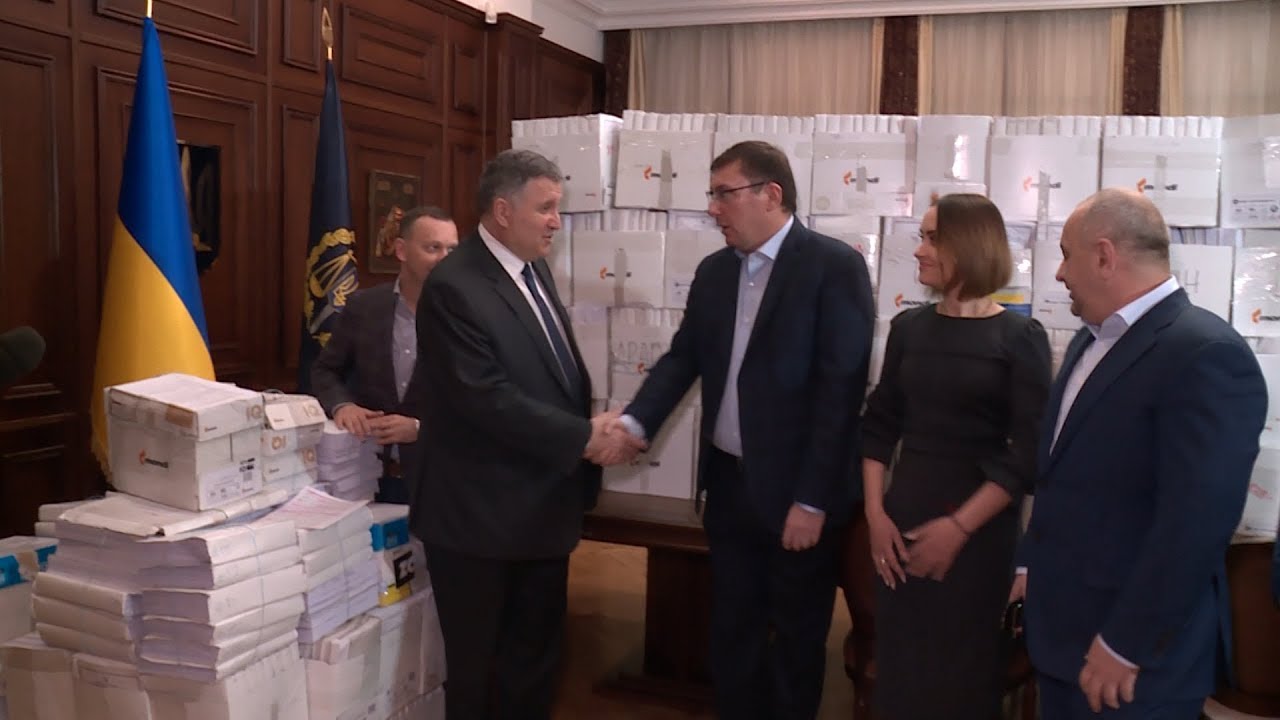 Дело о «налоговых площадках» экс-главы Миндоходов Клименко направлено в суд