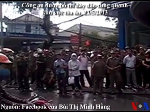 Nam - Việt Nam giảm án cho 4 nhà hoạt động Công giáo trong phiên phúc thẩm được gọi là công khai nhưng nhiều người bị bắt và bị ngăn cản kể cả 2 quan sát viên quốc...