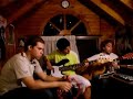 Cover de los abuelos de la nada!!!Viernes Santo 2007 - 2 AM - GerliGuido en guitarraNico en bajoSanty en panderetaRianse poco!! =P