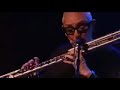 from the new dvd 'the chris hinze
combination live' [release march 2008]